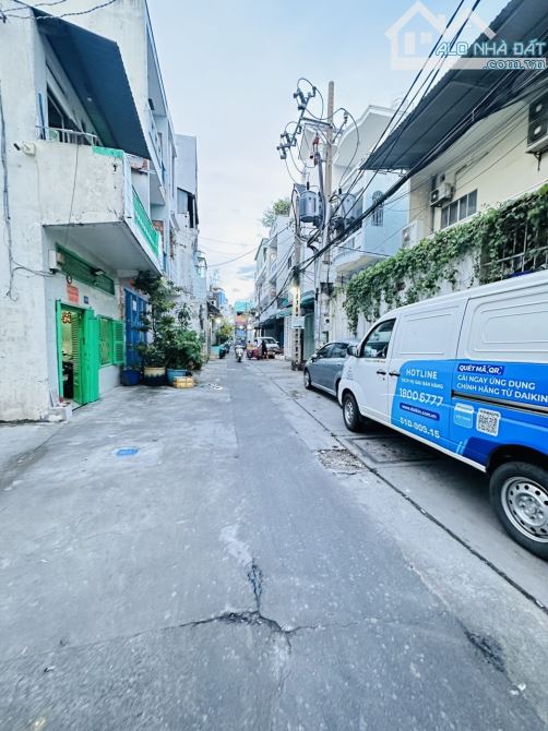 4206591 ảnh đại diện 1