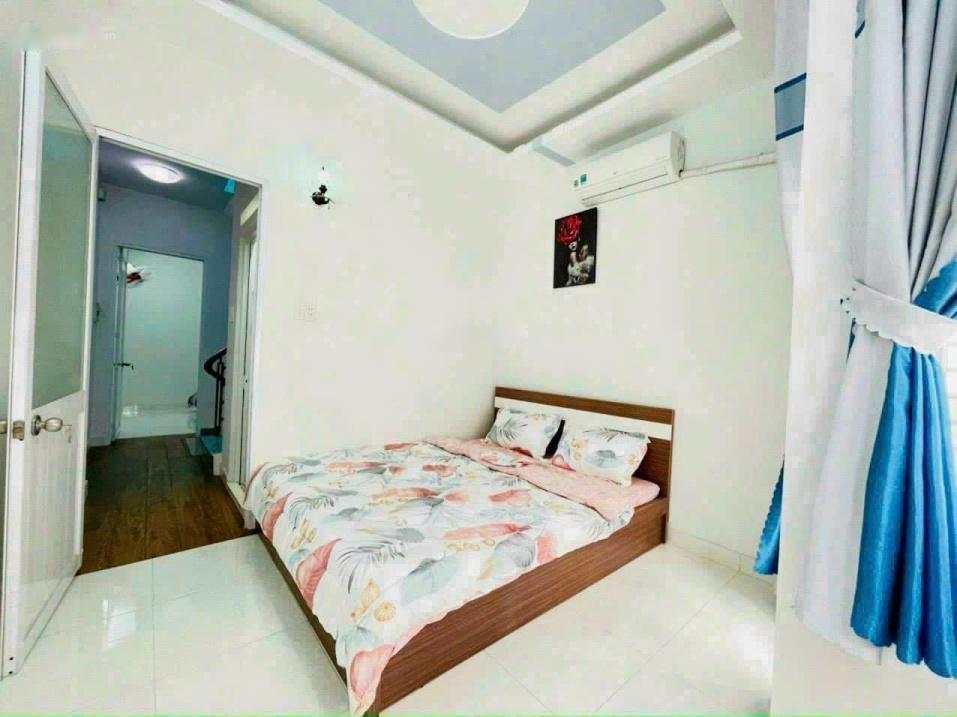 4204046 ảnh đại diện 1