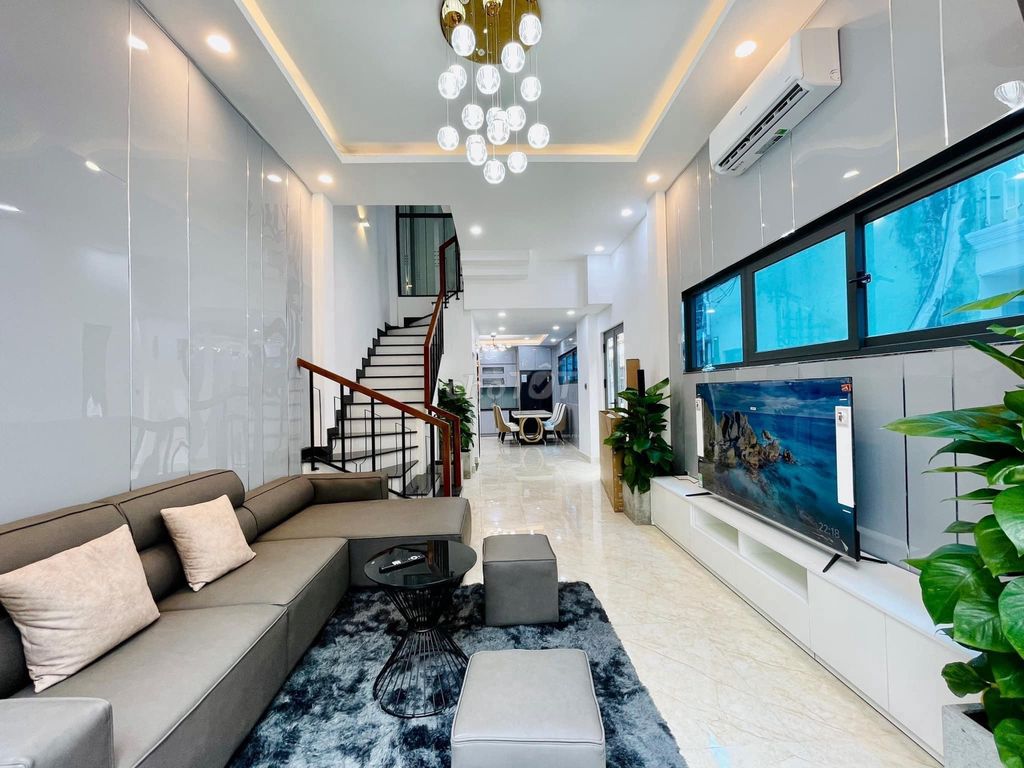 4204161 ảnh đại diện 1