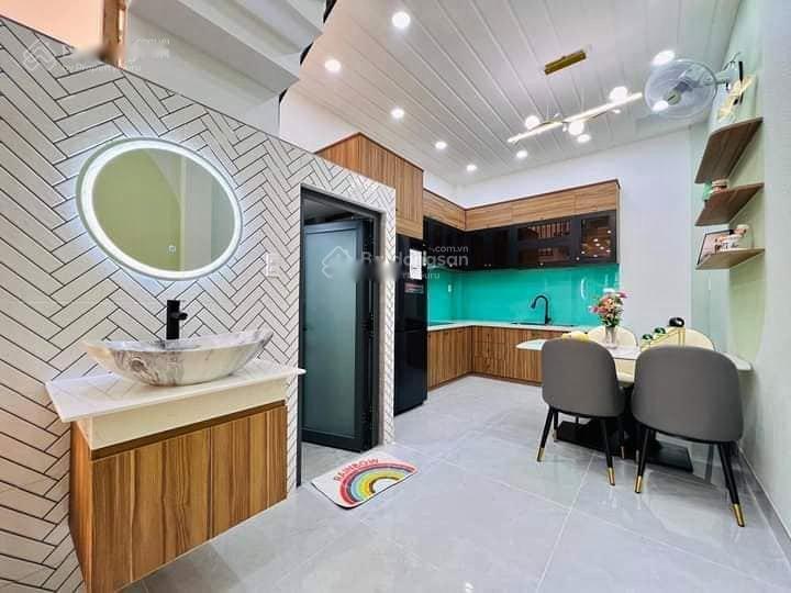 4204063 ảnh đại diện 1