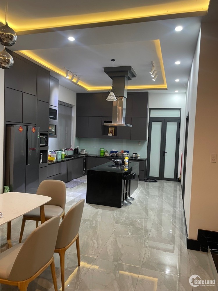 4211050 ảnh đại diện 1
