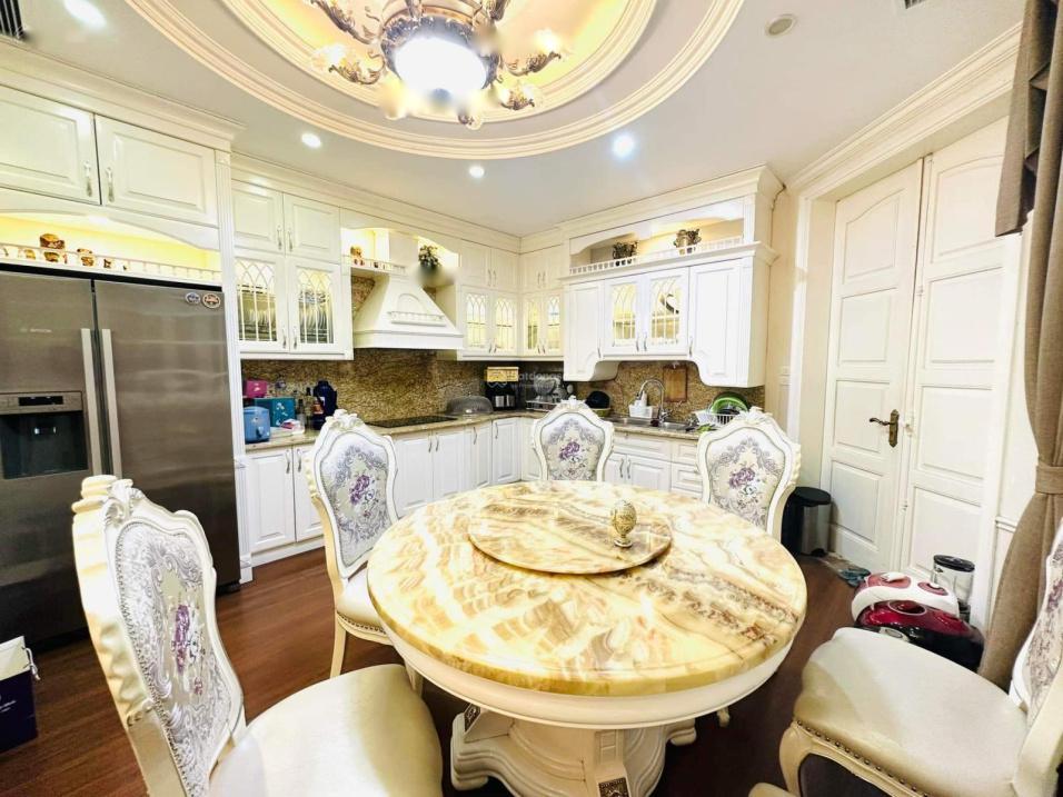 4208866 ảnh đại diện 2