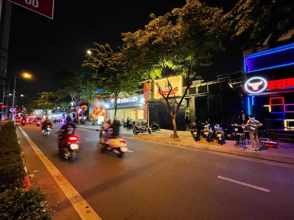 4211778 ảnh đại diện 1