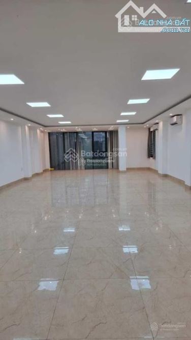 4211373 ảnh đại diện 1