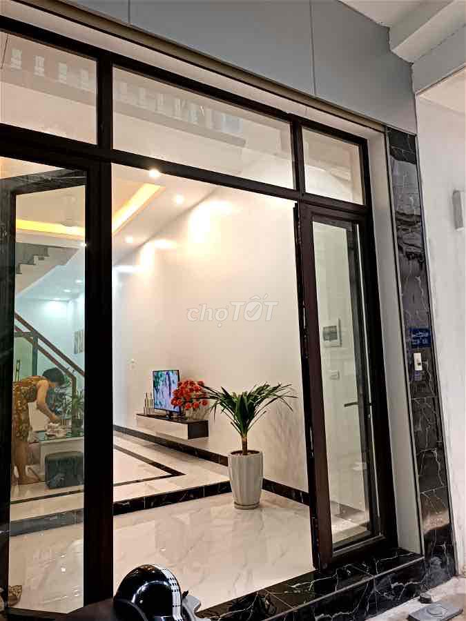 4213751 ảnh đại diện 1