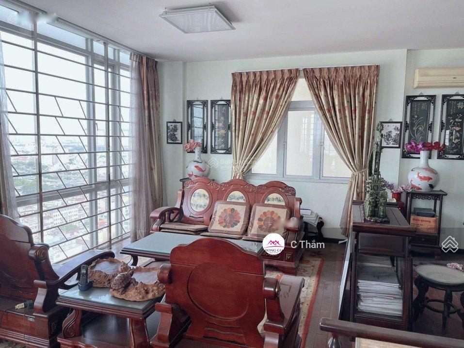 4211558 ảnh đại diện 1