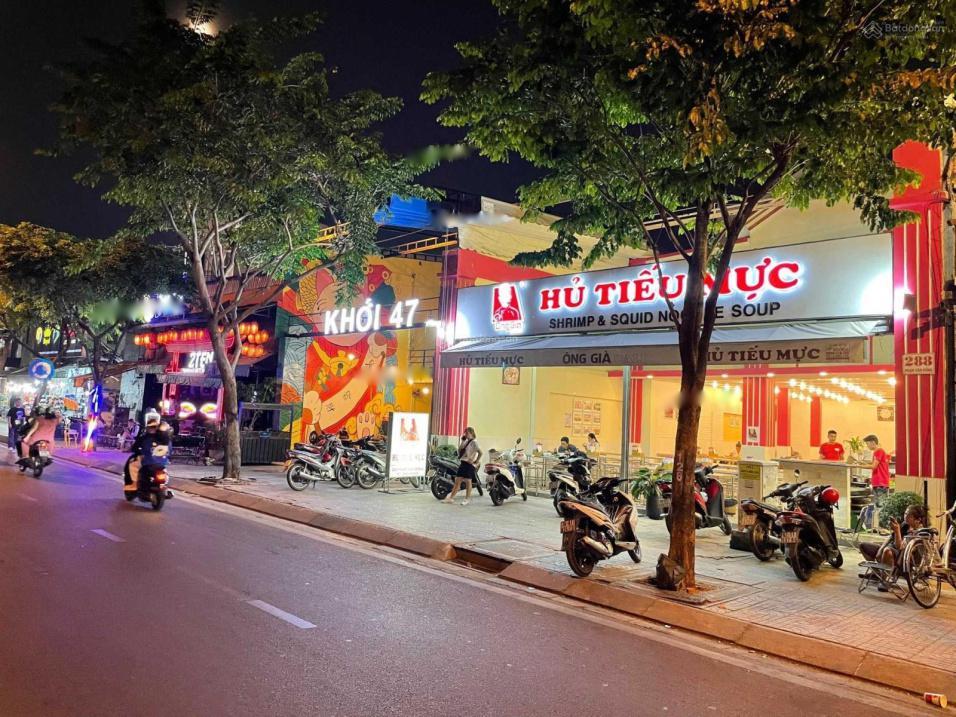 4211778 ảnh đại diện 1