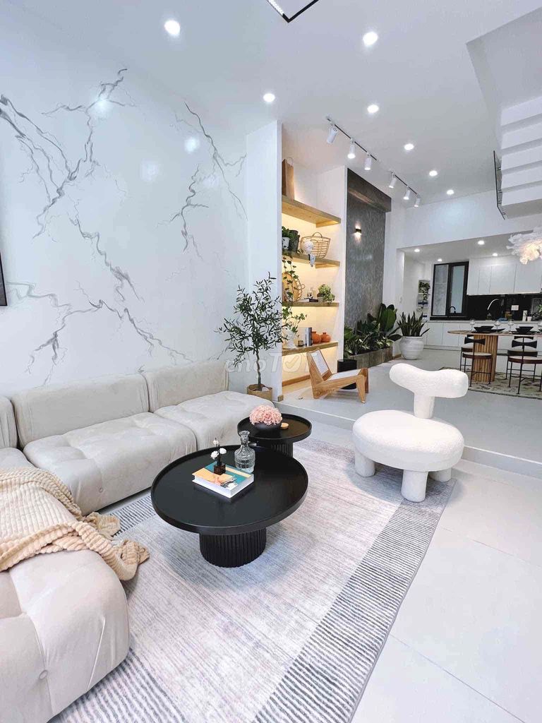 4216886 ảnh đại diện 1