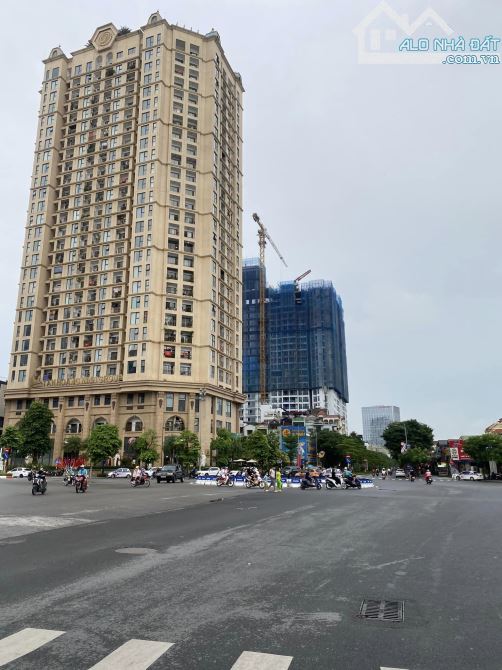 4216402 ảnh đại diện 1