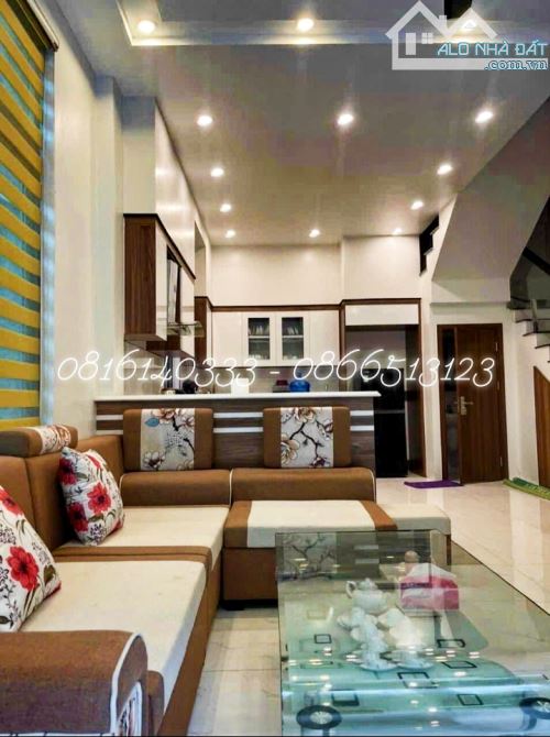 4218528 ảnh đại diện 2