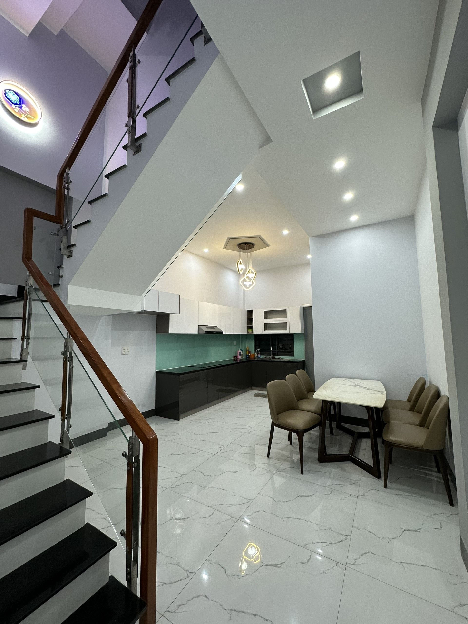 4221021 ảnh đại diện 2