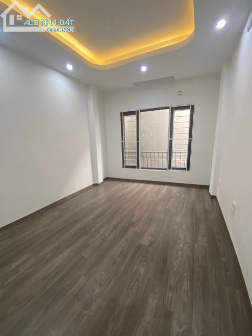 4221049 ảnh đại diện 1