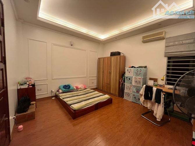 4221306 ảnh đại diện 1