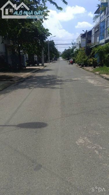 4220893 ảnh đại diện 1