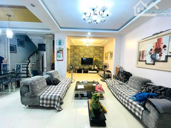 4221980 ảnh đại diện 1