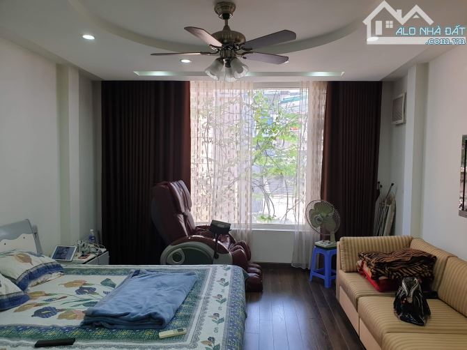 4221946 ảnh đại diện 1