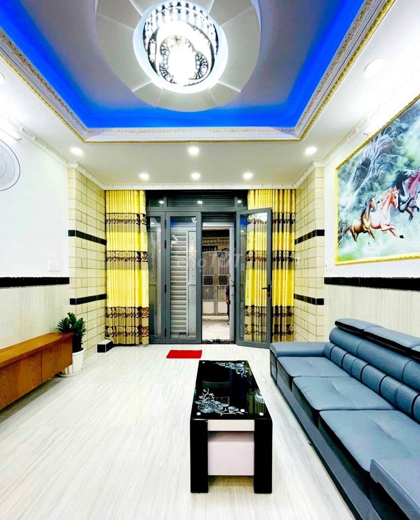 4225942 ảnh đại diện 1