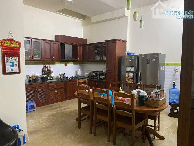 4227737 ảnh đại diện 1