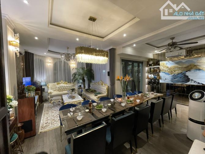 4227741 ảnh đại diện 2
