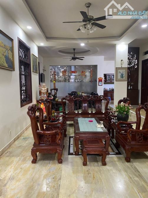 4227737 ảnh đại diện 1