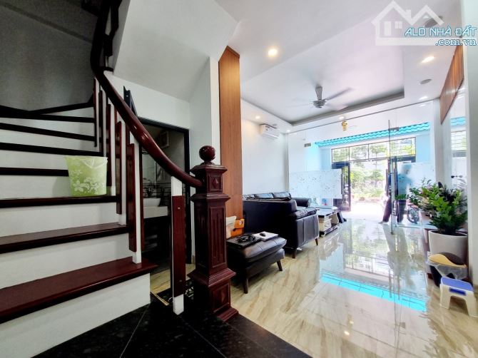 4228866 ảnh đại diện 1