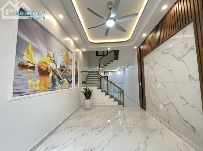 4228425 ảnh đại diện 1
