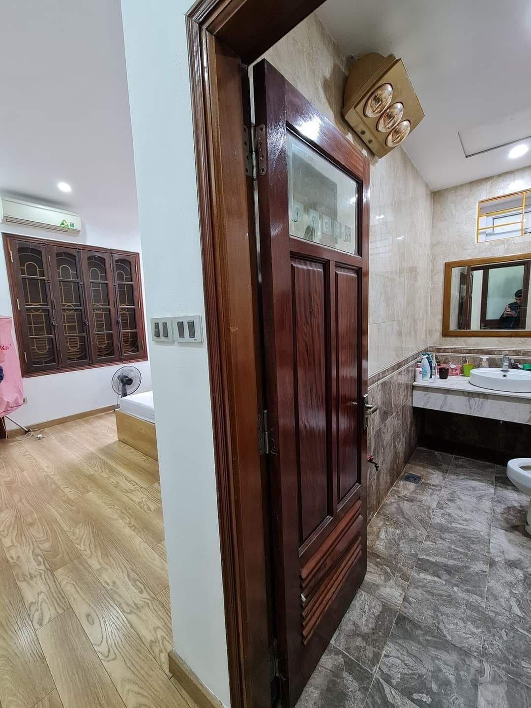 4227624 ảnh đại diện 1