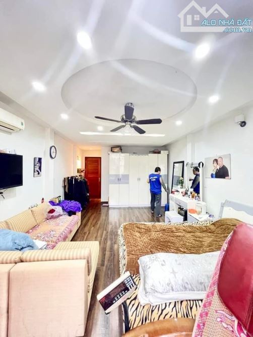 4228727 ảnh đại diện 1