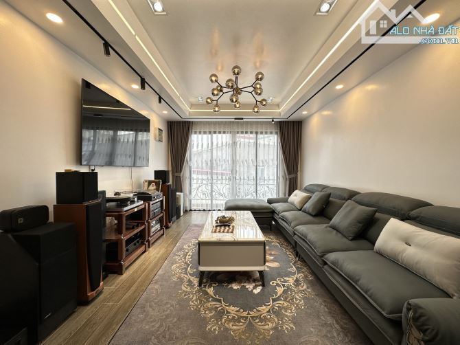 4228419 ảnh đại diện 1