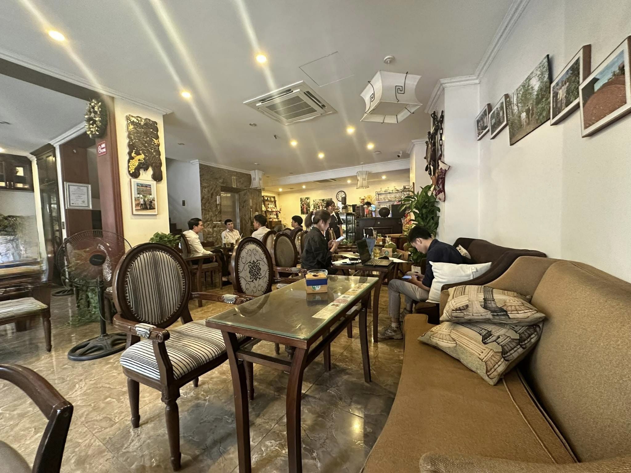 4229806 ảnh đại diện 1