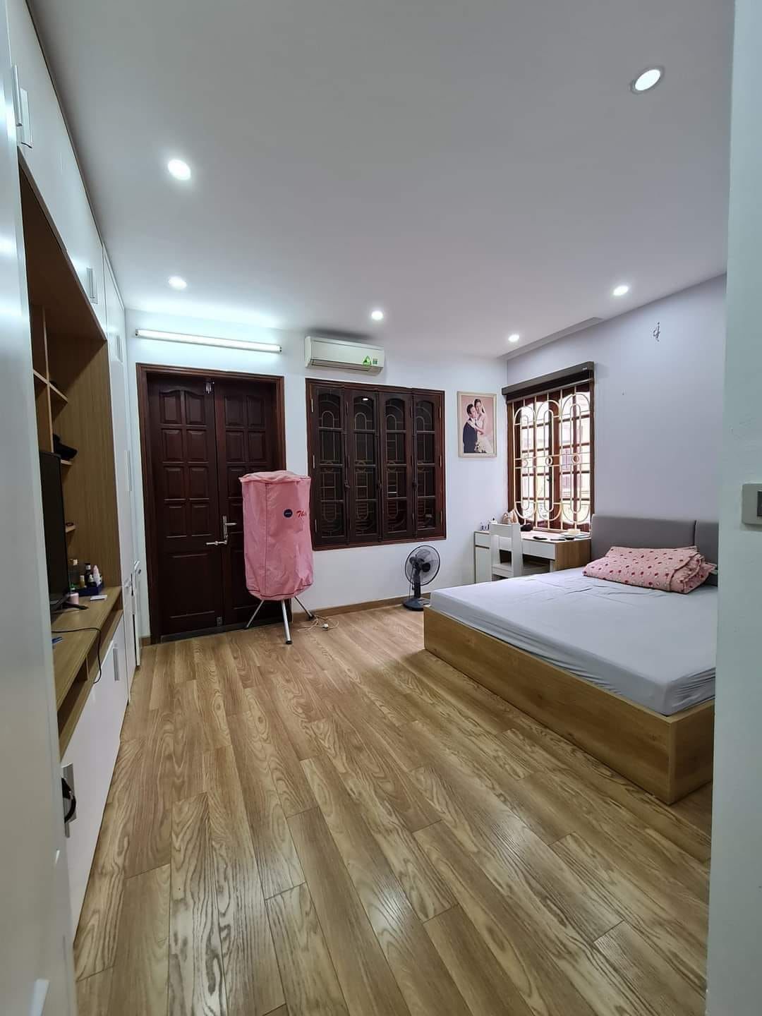 4227624 ảnh đại diện 1