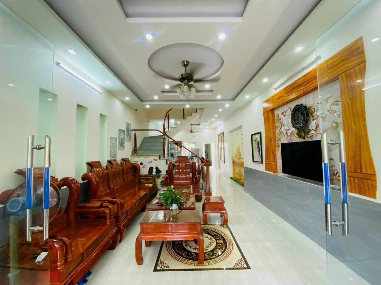 4229293 ảnh đại diện 1