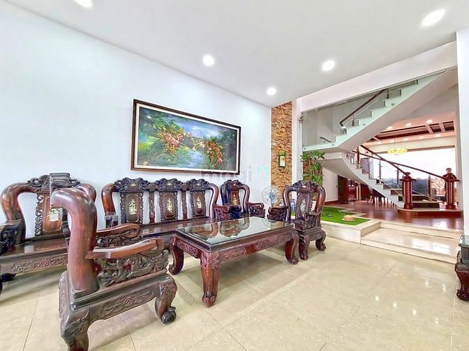 4233497 ảnh đại diện 1