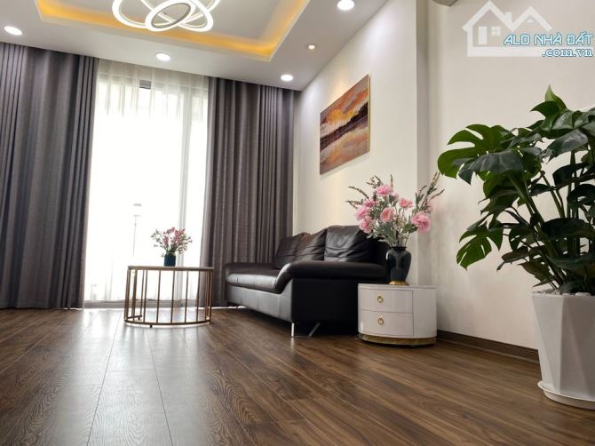 4233727 ảnh đại diện 1