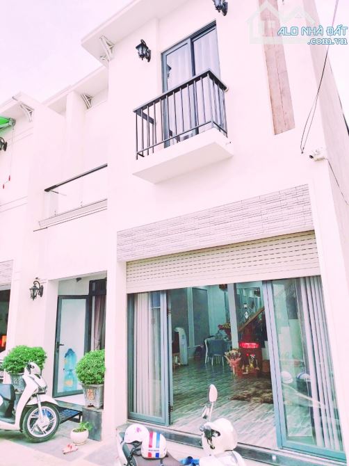 4236211 ảnh đại diện 1
