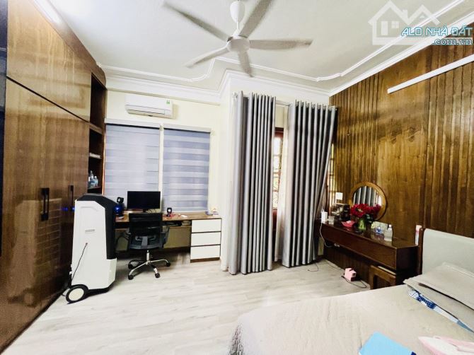 4236146 ảnh đại diện 1