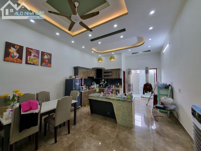 4236212 ảnh đại diện 1