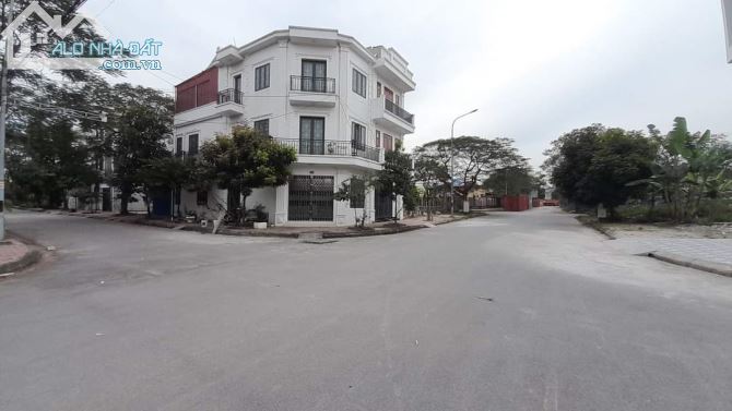 4236875 ảnh đại diện 1