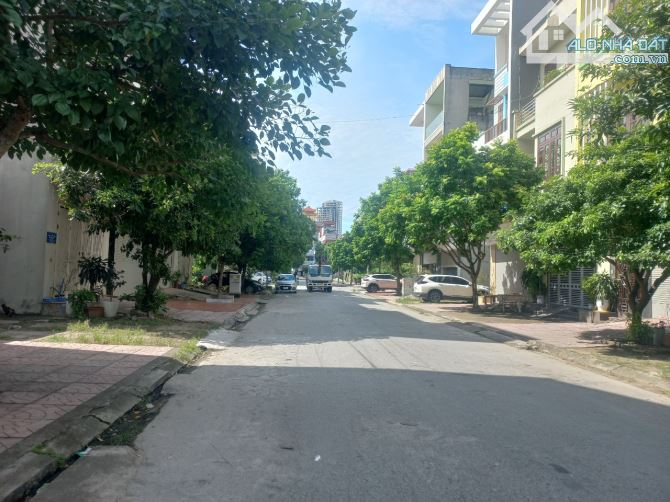 4236930 ảnh đại diện 1