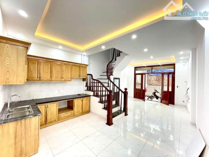 4236957 ảnh đại diện 1