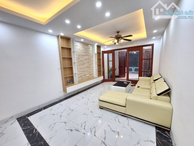 4235557 ảnh đại diện 1