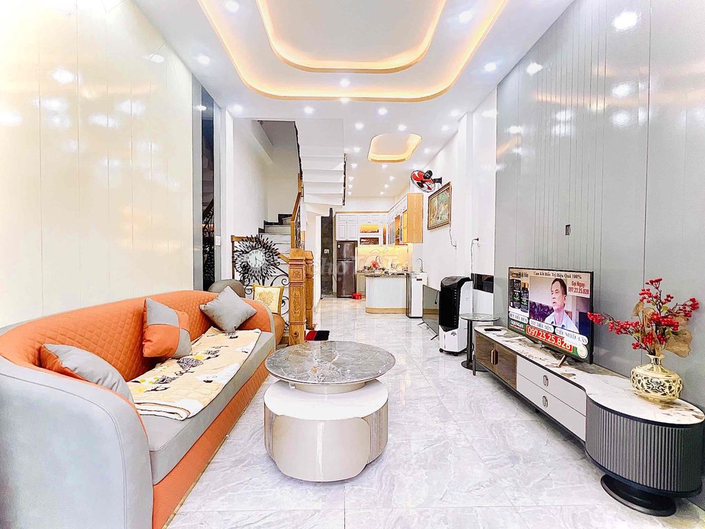 4241662 ảnh đại diện 1