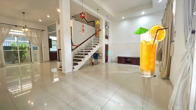 4240831 ảnh đại diện 1