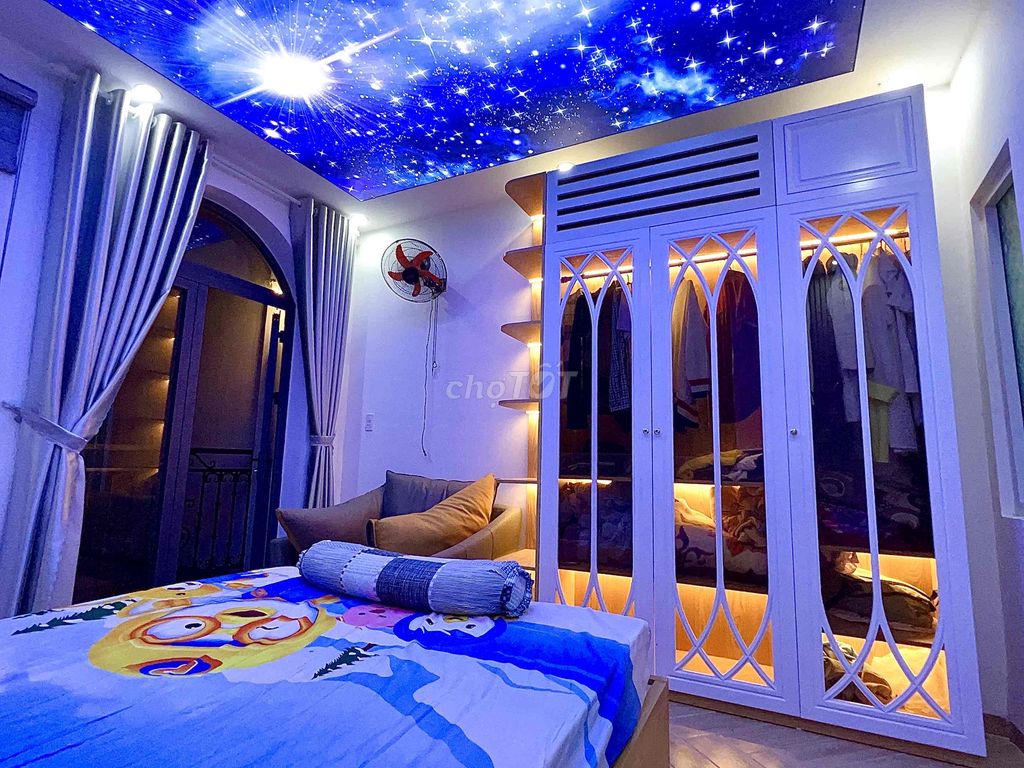 4241662 ảnh đại diện 1
