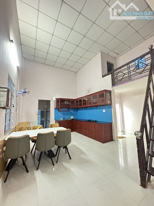 4239737 ảnh đại diện 1