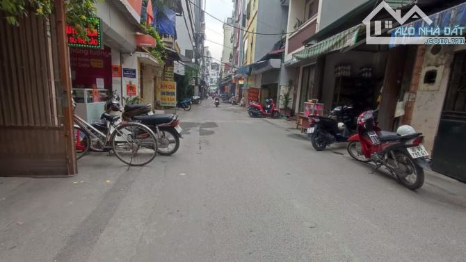 4239826 ảnh đại diện 1