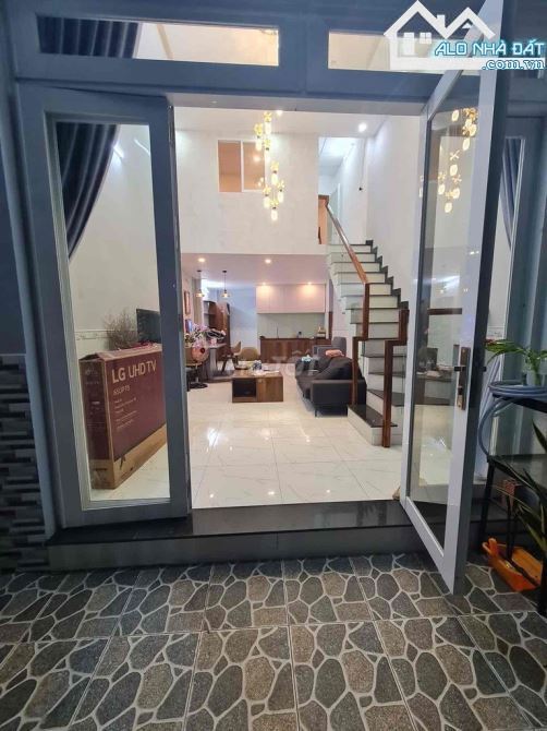 4241947 ảnh đại diện 1