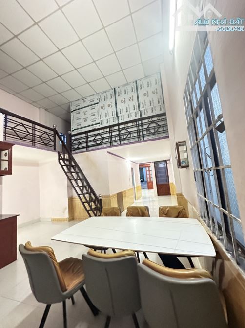 4239737 ảnh đại diện 1