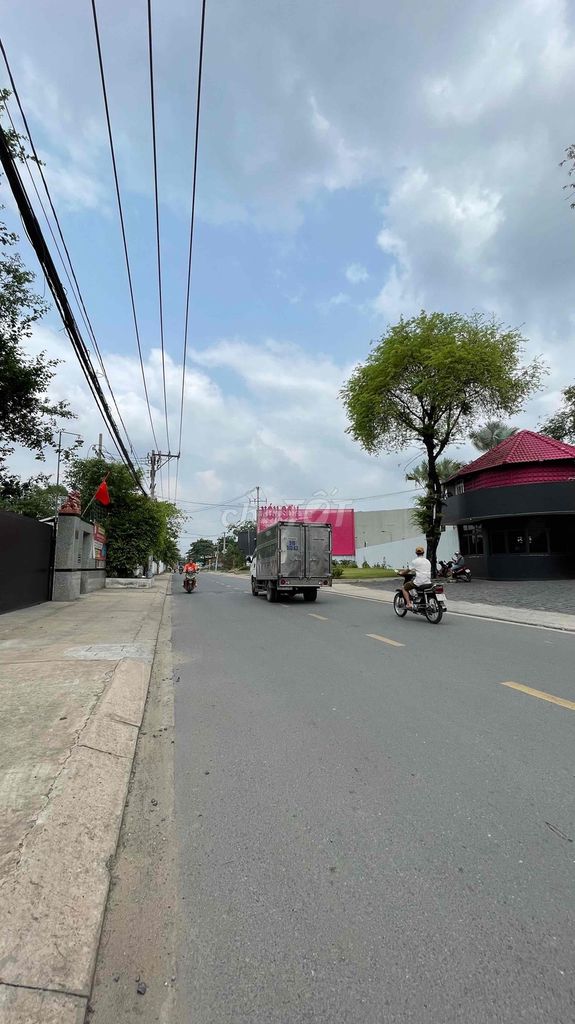 4245585 ảnh đại diện 1