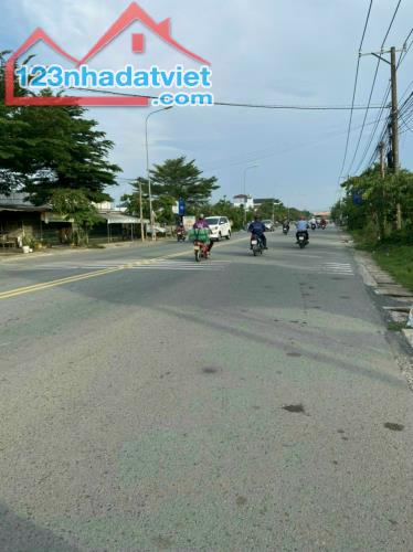 4243096 ảnh đại diện 1